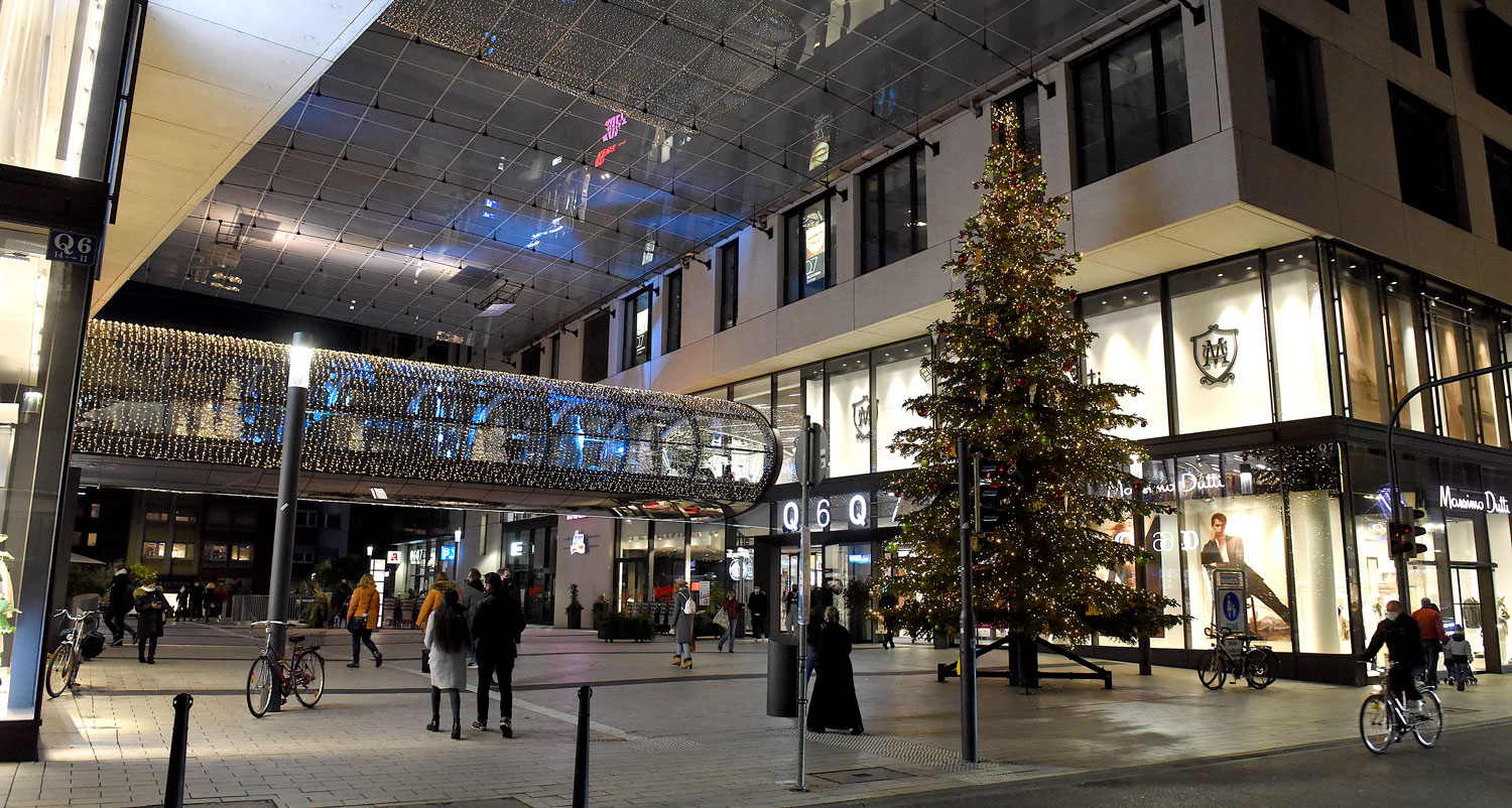 Weihnachtsbaum auf dem Münzplatz, Quartier Q 6 Q 7